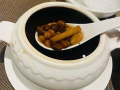 麦冬生熟地炖黑豆-若蘭慈·无国界素食料理(欢乐海岸店)