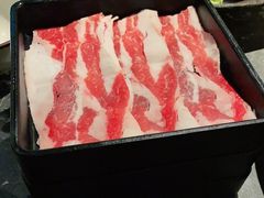 -牛YO寿喜烧·铁板烧和牛火锅自助(市府恒隆店)