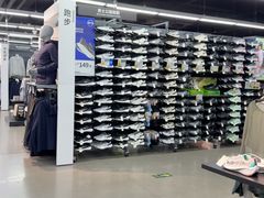 -迪卡侬(西三旗店)