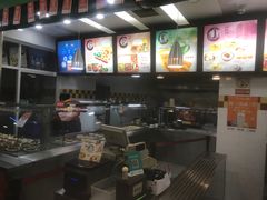 -六和餐饮(东城根店)