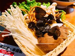 -黑鸡小馆(金源店)