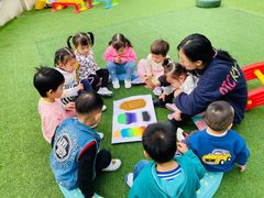 -MuaKids Garden