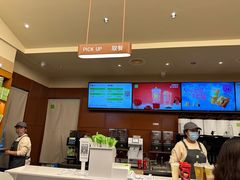 -王府井奥莱临潼小镇(临潼店)