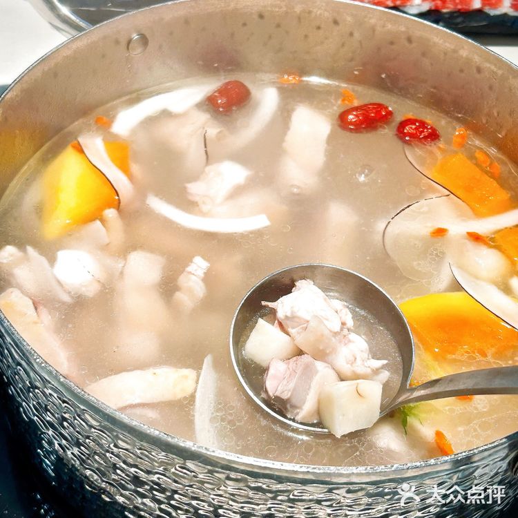 在三亚我吃到好吃的椰子鸡火锅～