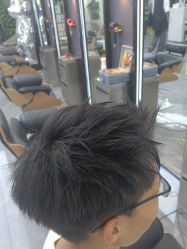 -藤野造型烫染·漂发