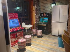 -玩坞轰趴馆·户外团建聚会主题生日派对馆(世豪广场店)