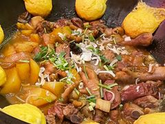 -万里闯关东铁锅炖菜馆(高新旗舰店)
