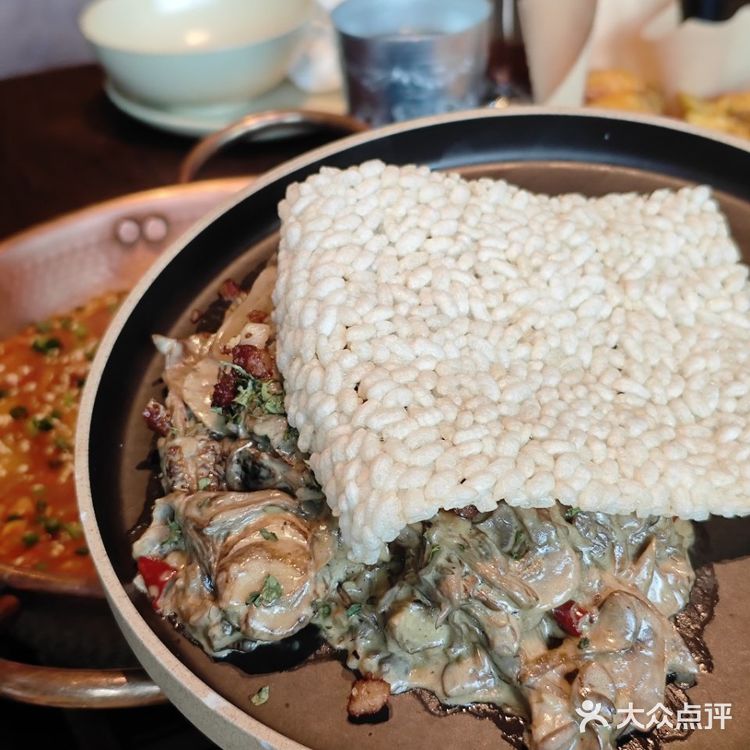 找到了～一家适合情侣约会的餐厅 