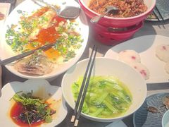 -鱼你相聚·河鲜馆(袁家岭店)