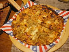 比佛利芝士披萨-小火花·干式熟成牛排馆Spark SteakHouse(剑桥郡店)