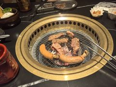 -山川小町·极番烧肉(新地假日广场店)