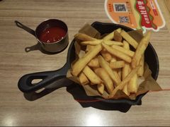 -必胜客(兴华中路PH店)