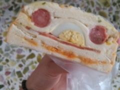 -蓝小轩蛋糕·面包(趣春店)