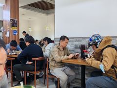 -黄阿姨锅贴大王(万航渡路店)