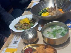 -梨花牛肉汤饭(仁恒伊势丹店)