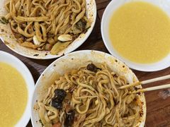 -王菊美食街·王菊面馆(总店)