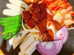 -金顺碳烤肉(番禺傍江地铁站店)