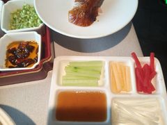 -四季民福烤鸭店(外滩外白渡桥店)