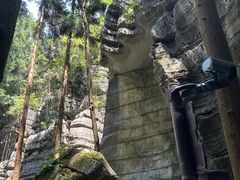 -梭布垭石林景区