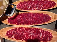 -左庭右院鲜牛肉火锅(金山万达店)