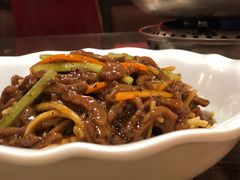 撒子牛肉丝-刘胖子家常菜·蹄花焖藕(中南店)