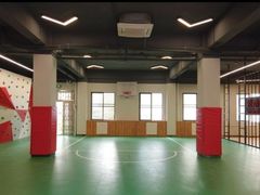 -悦动体能篮球羽毛球网球(三里河店)