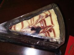 蓝莓起司-红宝石·鲜奶小方·海派西点房(南丹店)