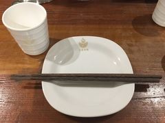 餐具摆设-三个大叔东北烧烤·砂锅菜(西三旗店)