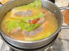 -金马门国际美食百汇(珞喻路店)