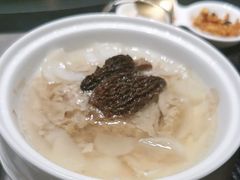 -忆江南·临江鱼馆