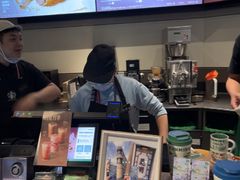 -星巴克(昆明机场III店)