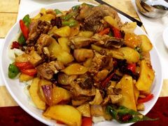 大盘鸡-伊清斋牛肉面(华佗路店)