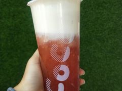 奶霜草莓果茶-CoCo都可(盐城宝龙城市广场店)