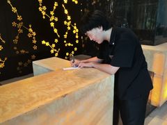 -上海龙之梦万丽酒店