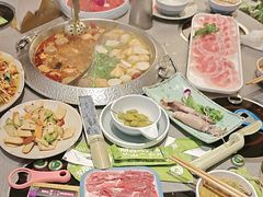 -狼头山火锅 KTV欢唱·烤串(理工大学店)