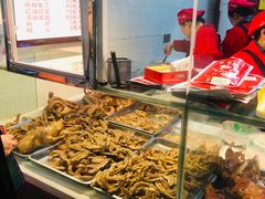 -王浩儿纪六孃甜皮鸭(乐山总店)