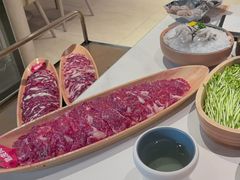 -左庭右院鲜牛肉火锅(金山万达店)