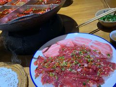 -白乐天毛肚火锅馆(解放碑店)