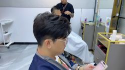 点击看大图 -MONE美发沙龙