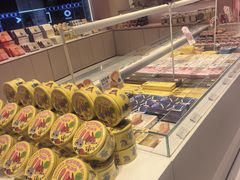 -好利来(上海长宁龙之梦店)