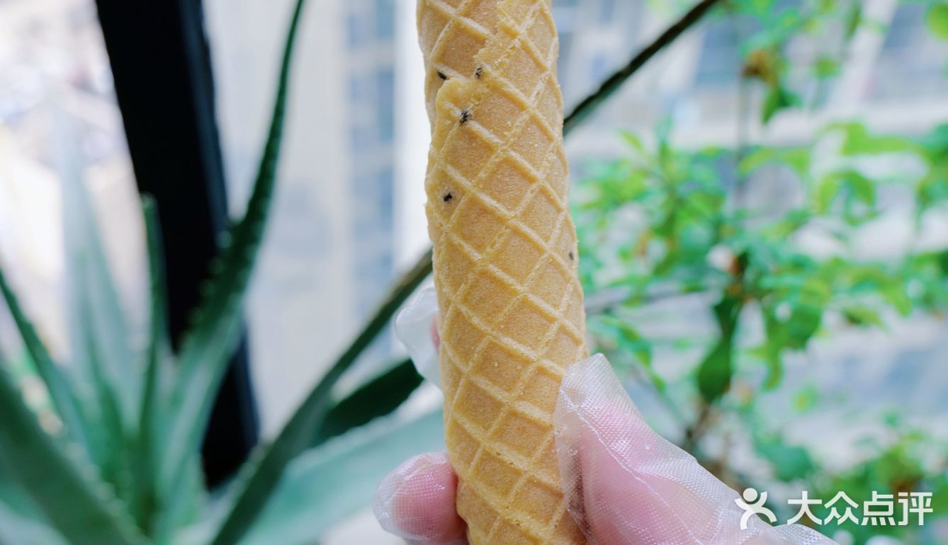 这个泡芙也太好吃了吧[调皮]