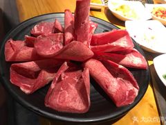 -唯成•韩国炭火烤肉 유성고기