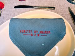 -弦月窗LUNETTE BY AMANDA(复兴路店)