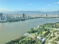 -三迪希尔顿酒店欢厨自助餐厅·高空闽江全景