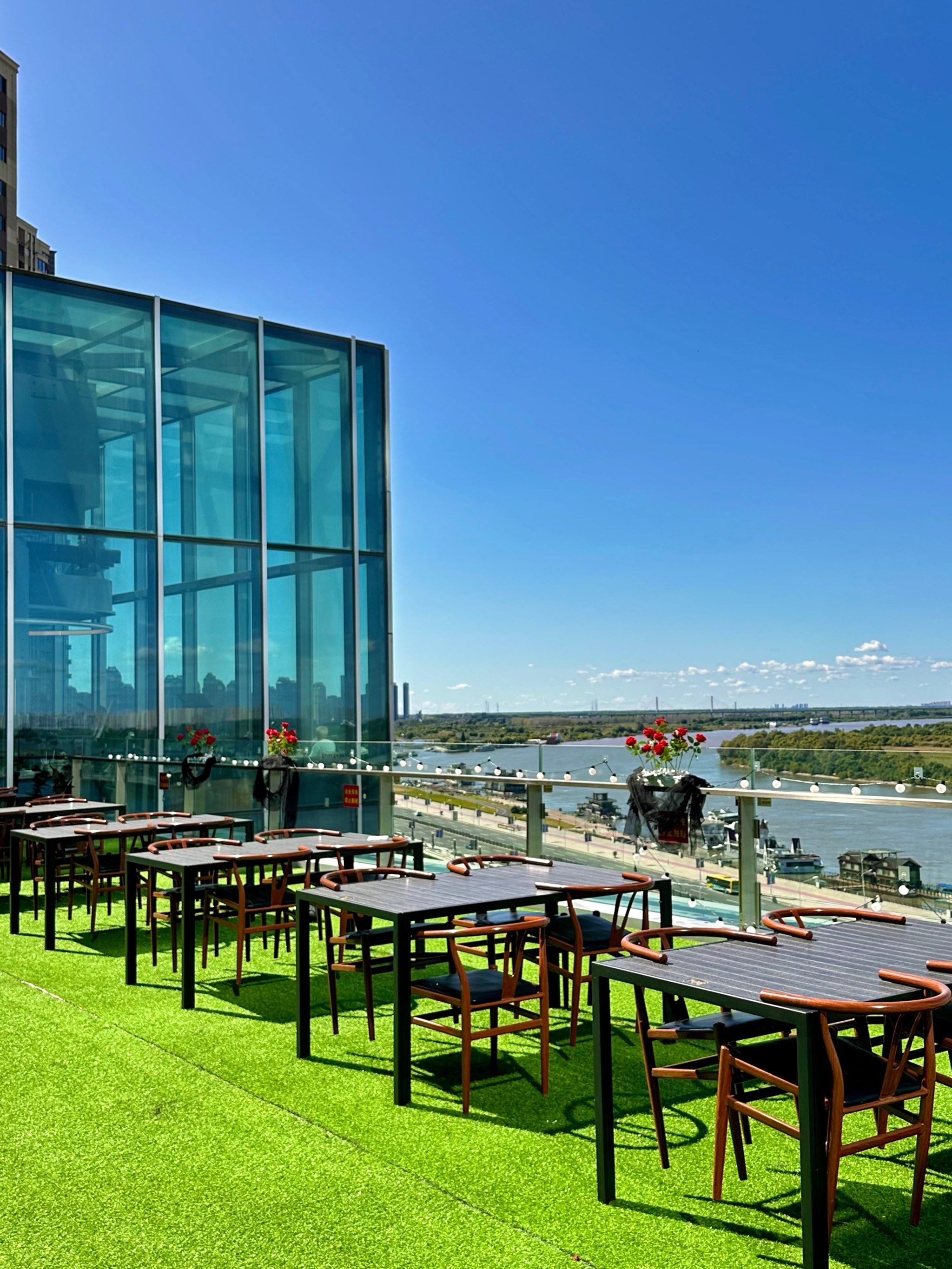 不愧是我大哈尔滨
落日氛围感餐吧打卡地95
实在是太艺术啦!