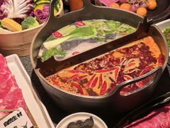 -三出山火锅(南京万象天地店)