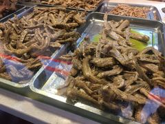 -王浩儿纪六孃甜皮鸭(乐山总店)