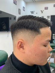 -海文先生国潮烫染男士理发馆