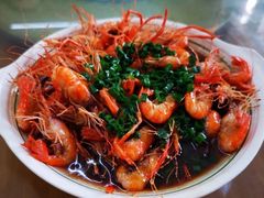 -胡子饮食店
