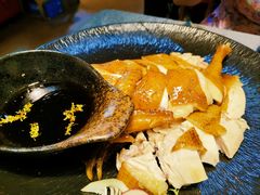 百合桂花豉油鸡-六个大厨·秘制粤菜(广州塔店)